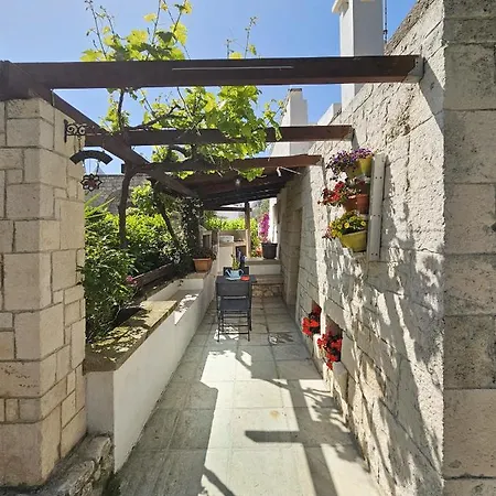 Il Trullo Felice Dom wakacyjny Locorotondo